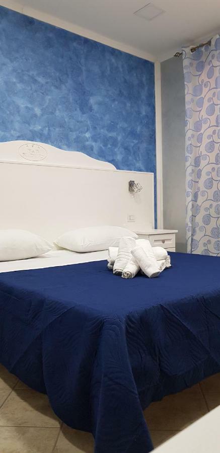 Il Rifugio Di Dante Bed & Breakfast ซินาลุงกา ภายนอก รูปภาพ
